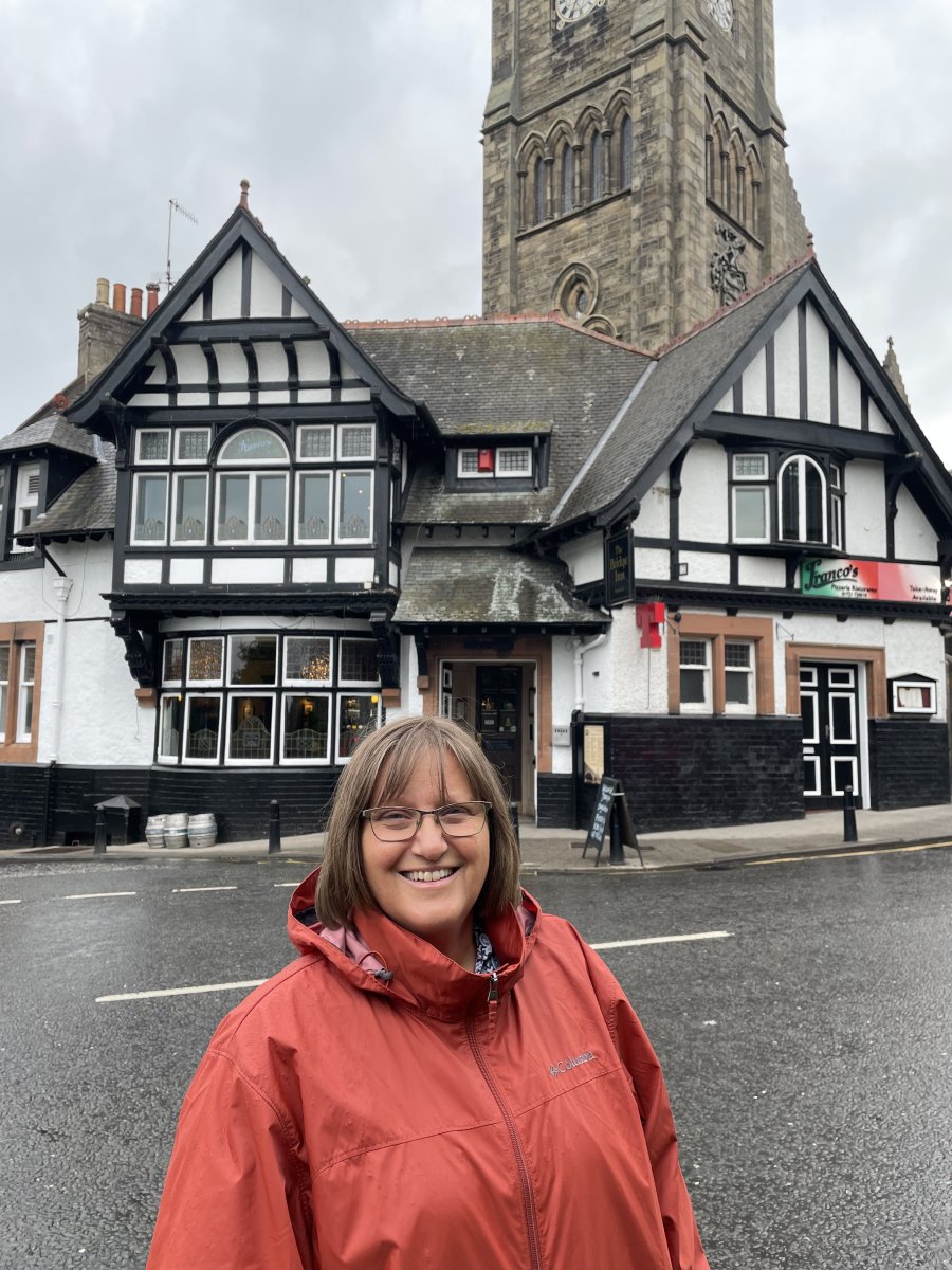 The bakery is actually to Jennifer’s right.